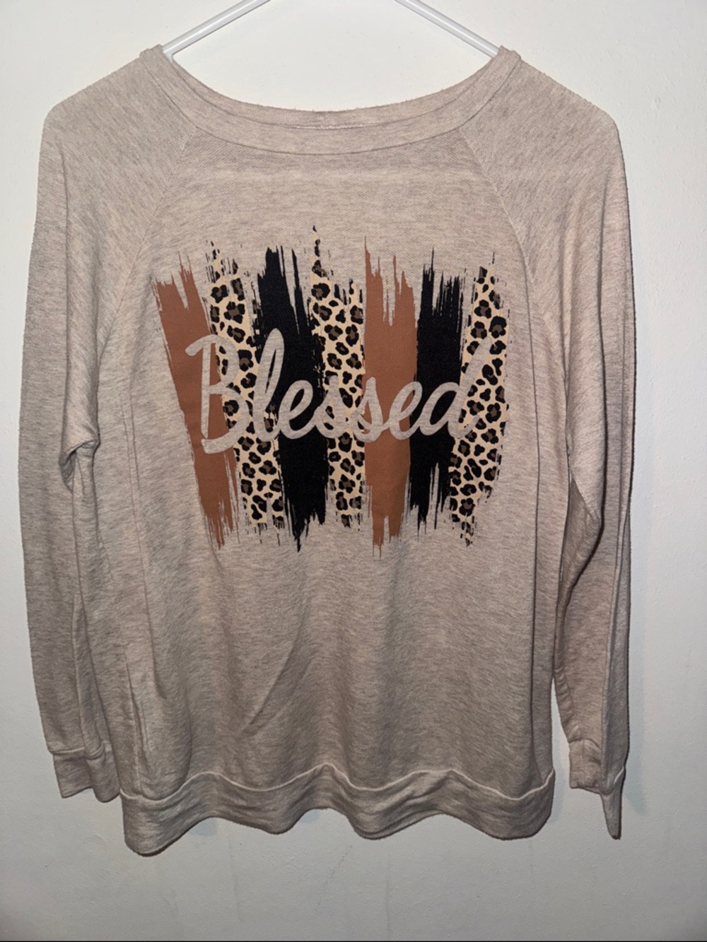 Blessed Graphic Sweatshirt in Beige with Leopard Print